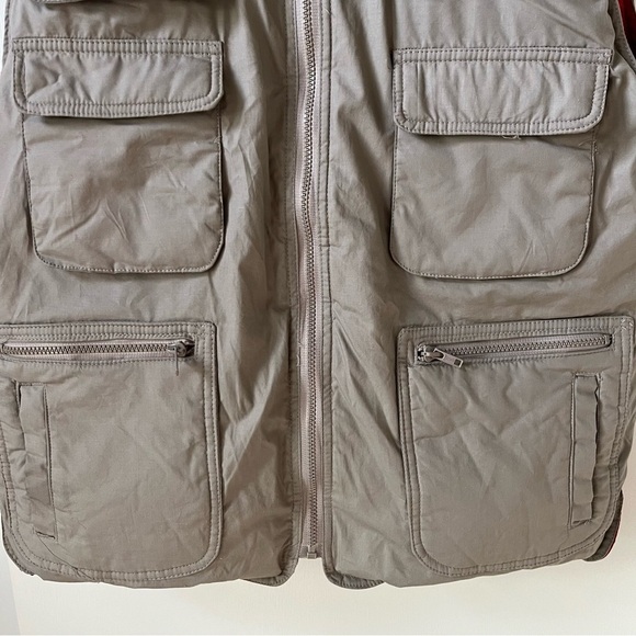 Vintage Duck Down Hunting/Fishing Puffer Vest with Hidden Hood JJ Cochran - Picture 7 of 14